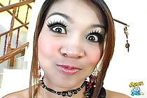 Wearing choker